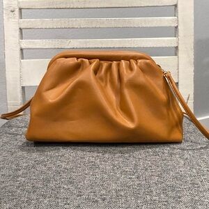 Urban Expressions camel color hobo dumpling style crossbody vegan purse.